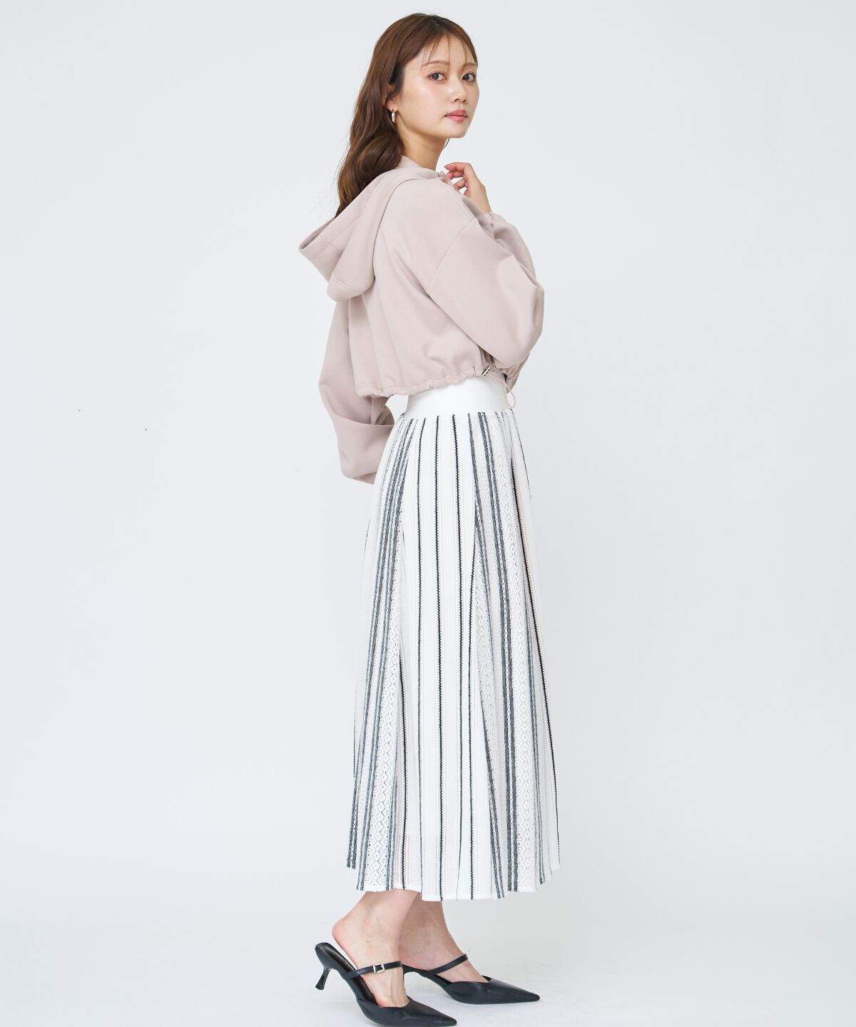 アンドクチュール「ロゴ刺繍ZIPパーカー」|パーカー|