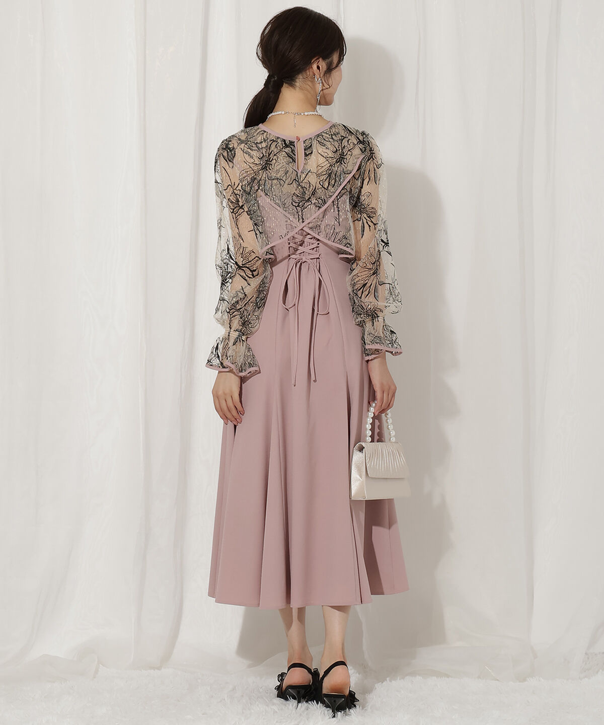 WILLSELECTION「バッククロスレースブラウス&times;レースアップワンピース」|ドレス|