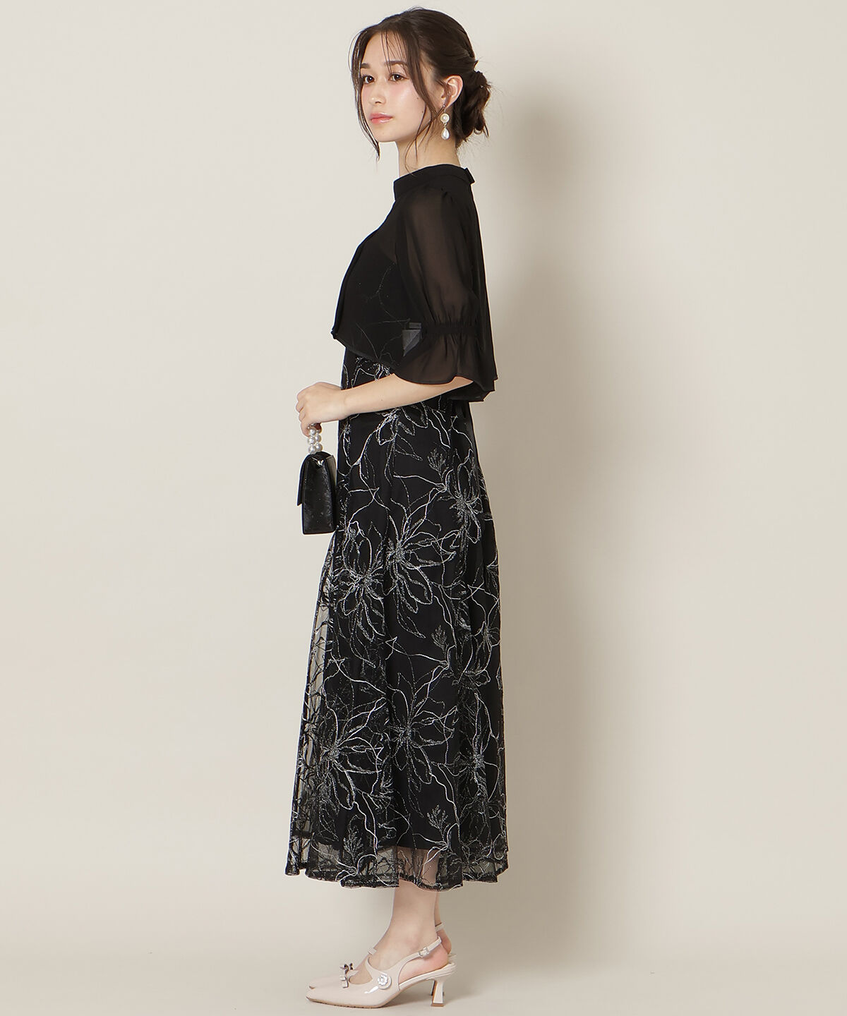 WILLSELECTION「フロントスリットフレアブラウス&times;フレアレースキャミワンピース」|ドレス|