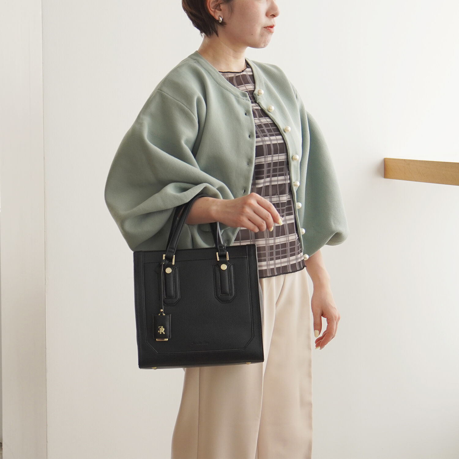  「Jewelna Rose アリゼ トートバッグ ミドルサイズ 11928」|ショルダー・メッセンジャー|