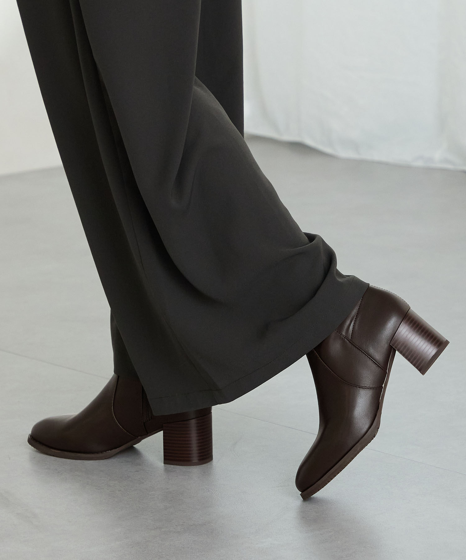 ORiental TRaffic「【 美脚 】 チャンキー ヒール ミドル ブーツ/31408 ヒール6ｃｍ 太ヒール 定番人気」|ショートブーツ|