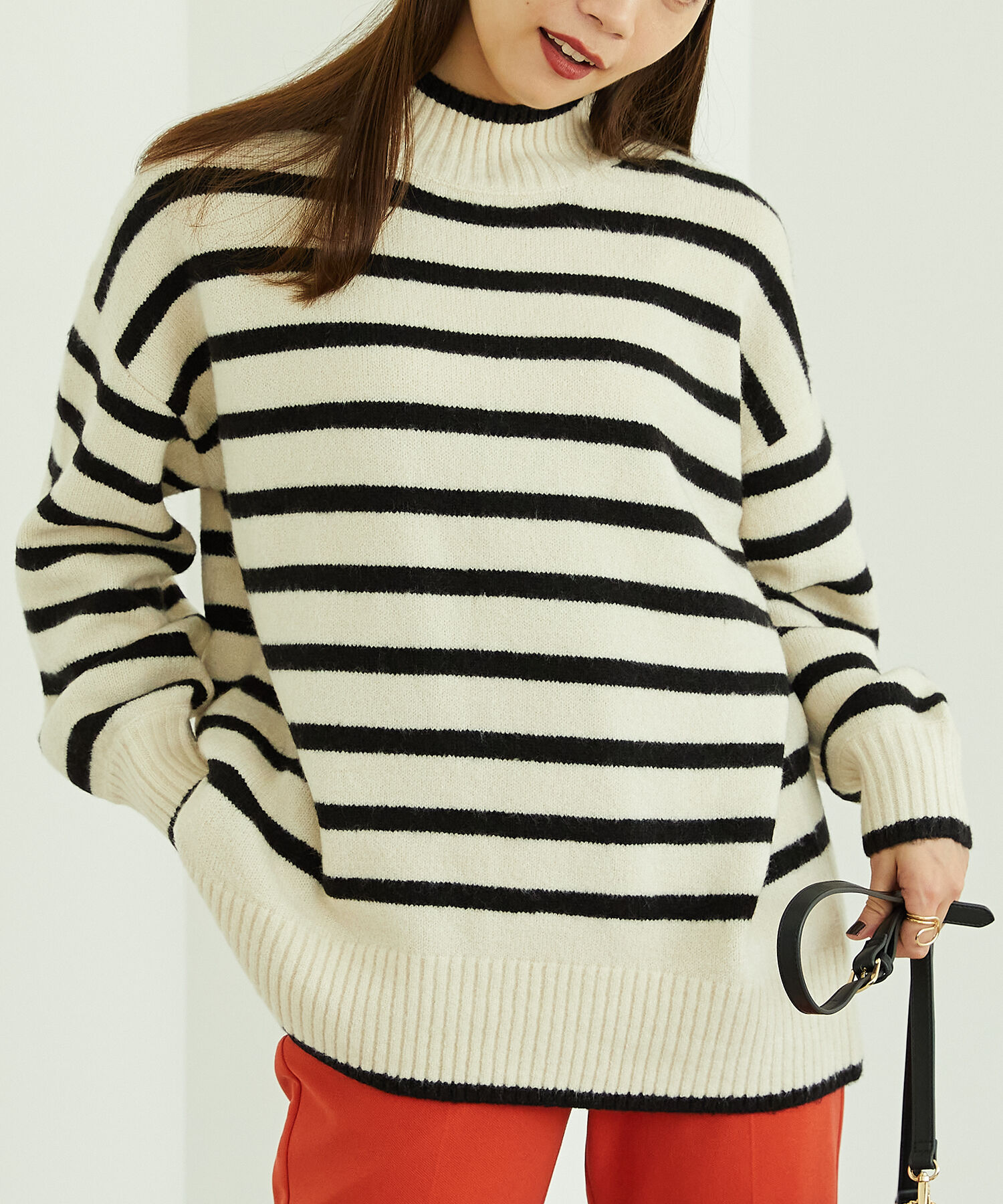 ORiental TRaffic「バックスリットニットプルオーバー/MO33N03」|ニット・セーター|BLACK/WHITE