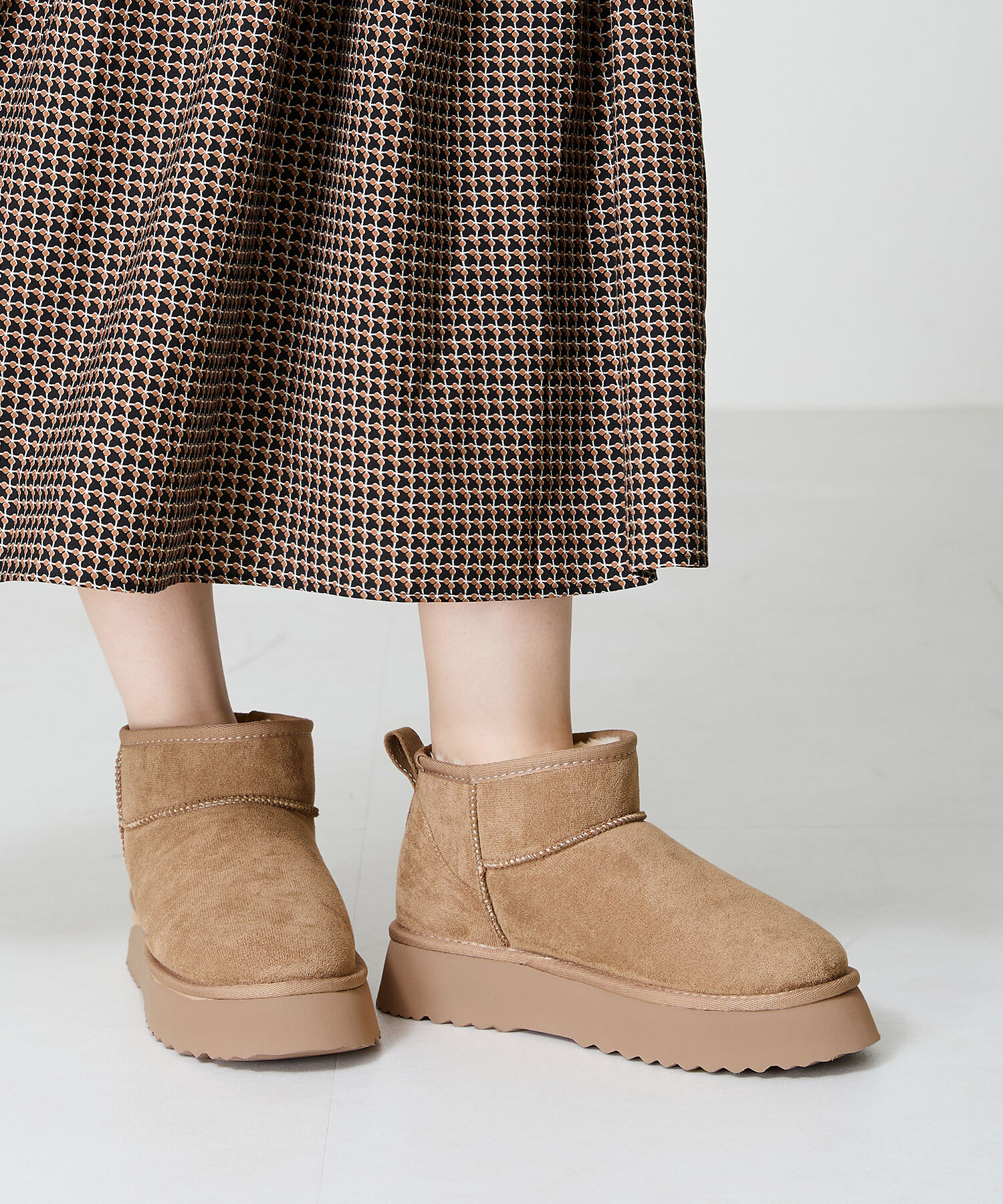 ORiental TRaffic「【累計1万足突破】 厚底 ムートン ショートブーツ /35401 軽量 防寒」|ショートブーツ|