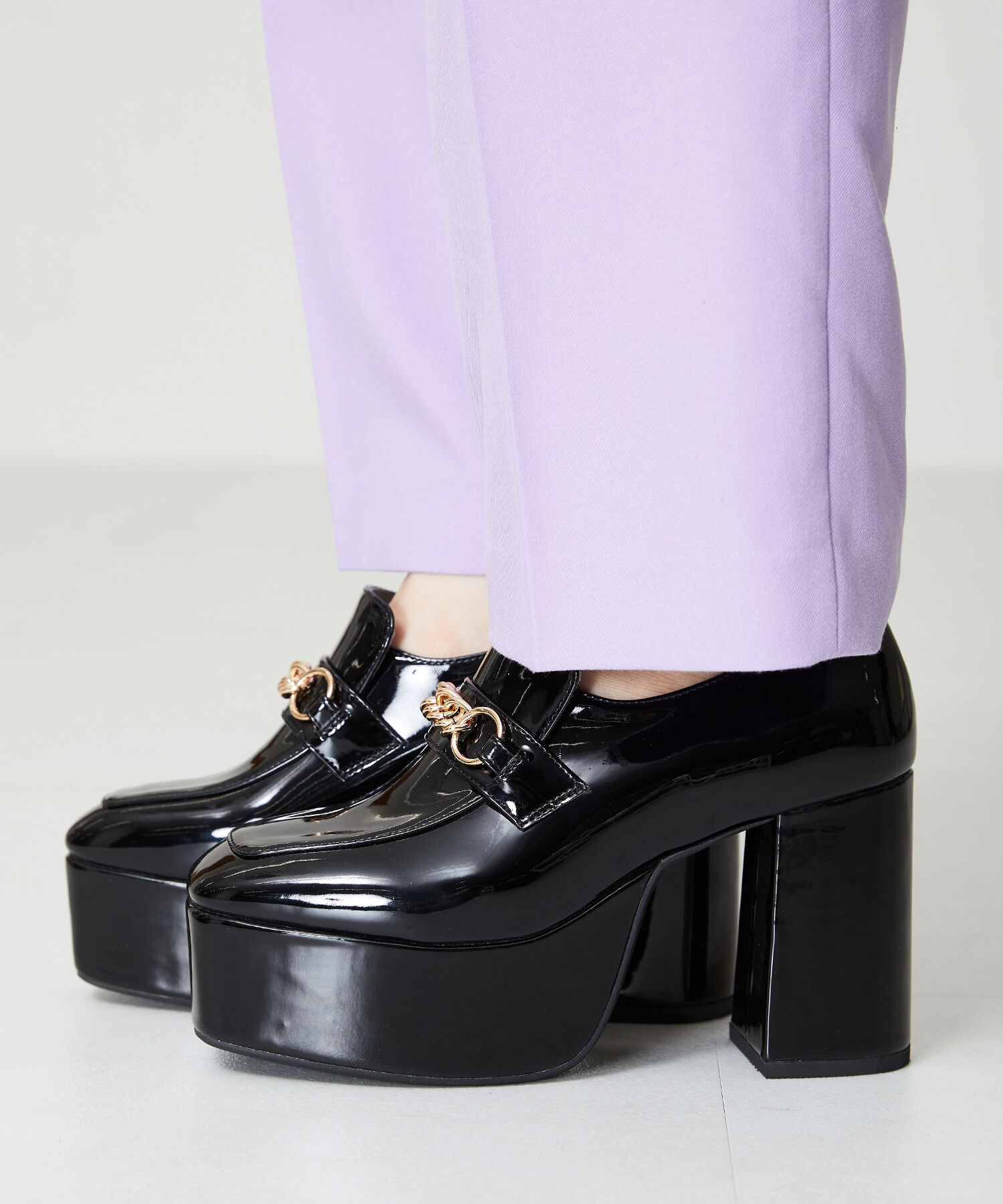 ORiental TRaffic「プラットフォームチェーンローファー/41104」|パンプス|