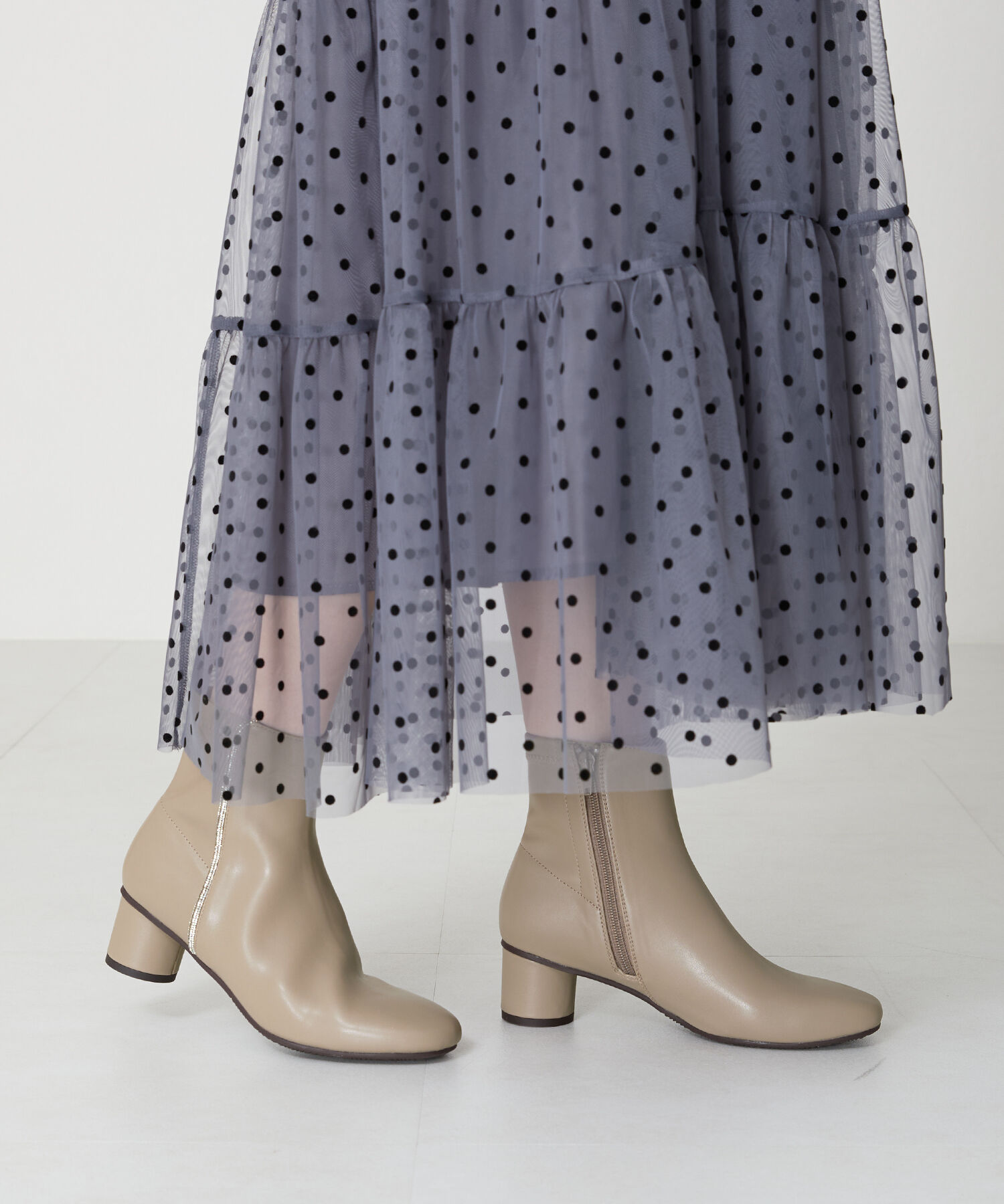 WA Oriental TRaffic「ラインストーン 切替 ショート ブーツ /42404」|ショートブーツ|BEIGE