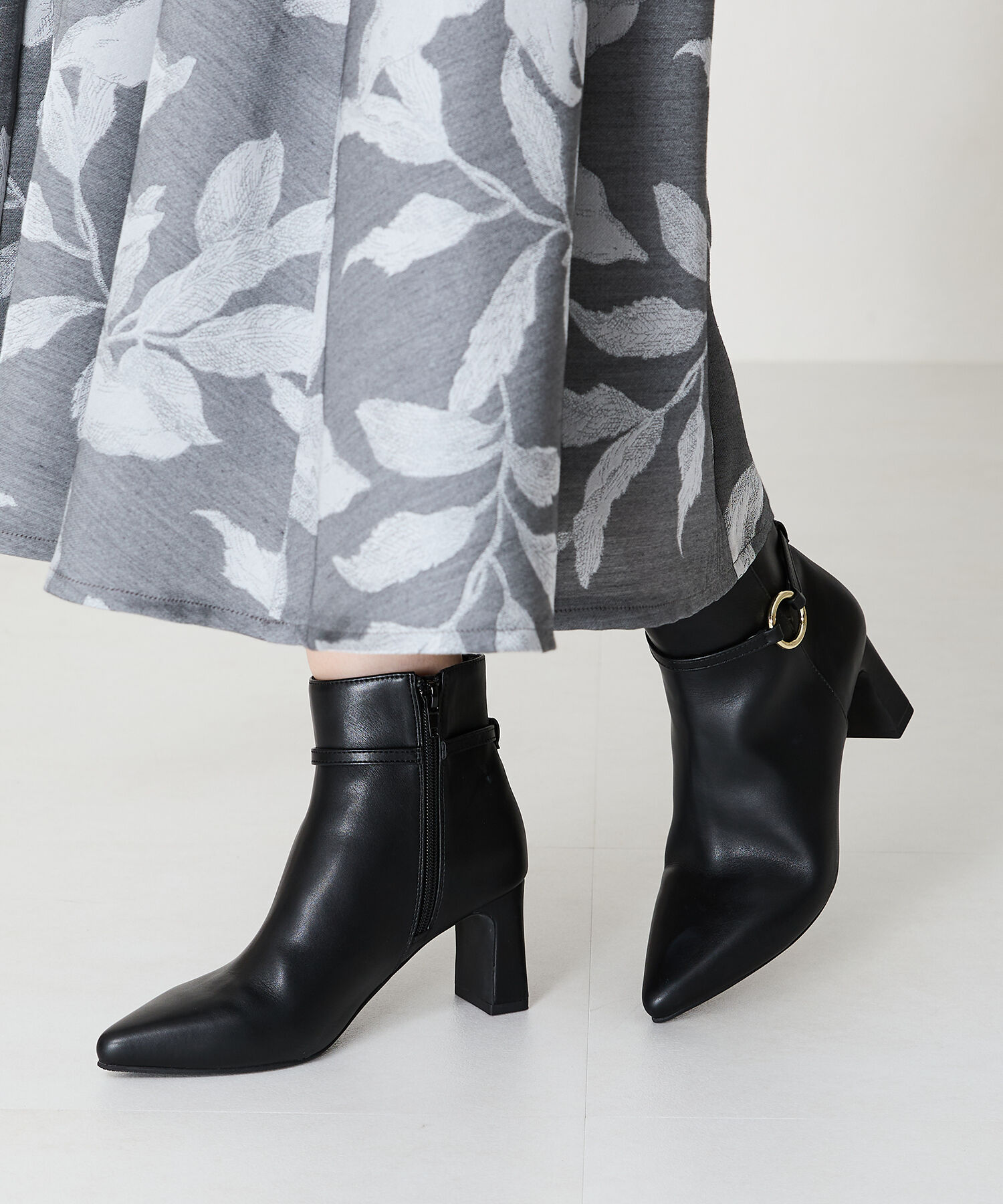 ORiental TRaffic「リング デザイン ポインテッドトゥ ブーツ /41409」|ショートブーツ|