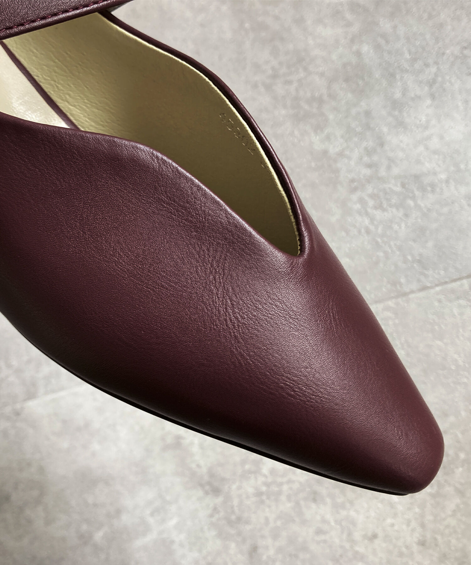 ORiental TRaffic「ベルト デザイン フラットパンプス /45302  ベーシック  シンプル ストラップパンプス」|パンプス|