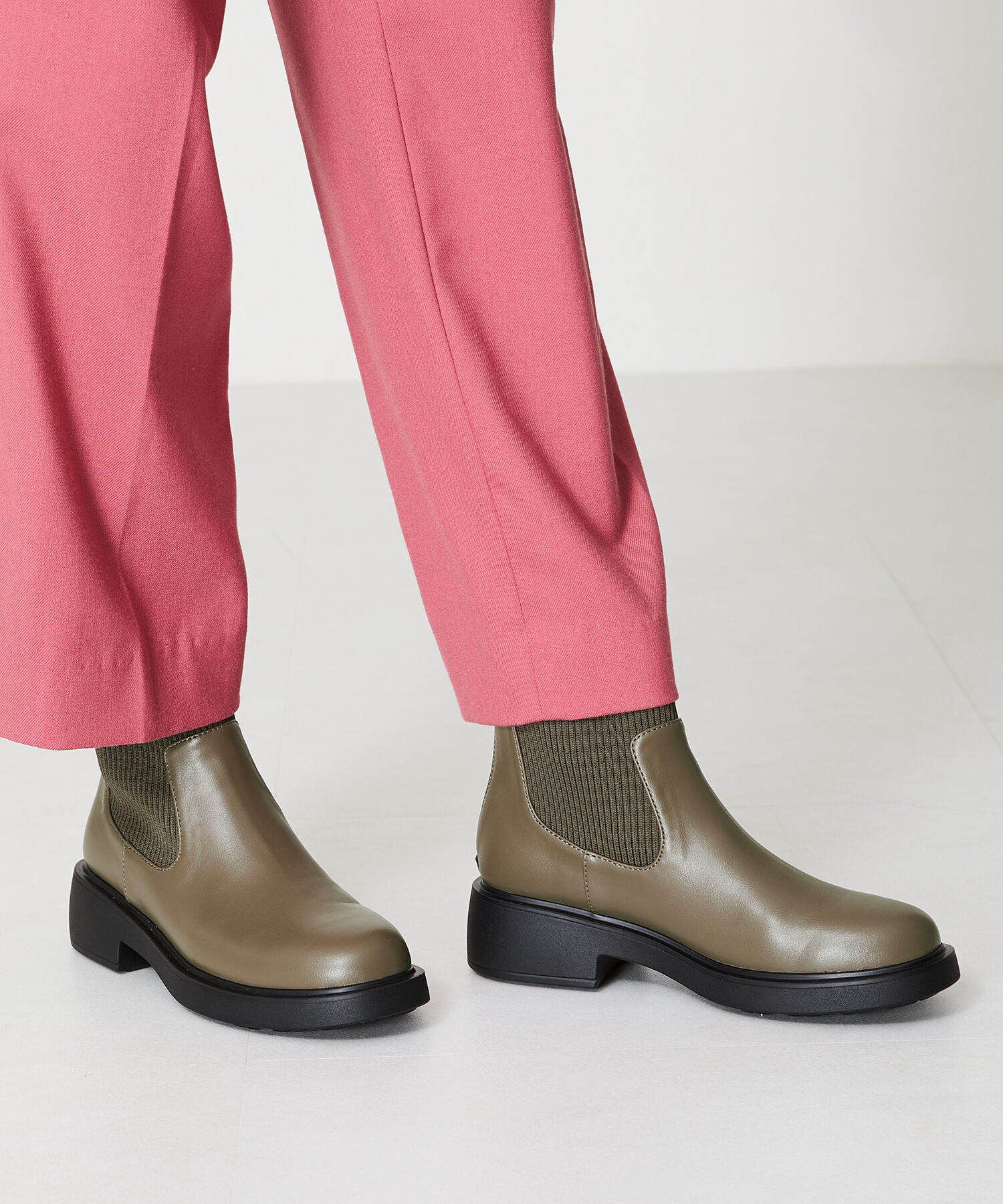 WA Oriental TRaffic「リブ ニット バックジップ ブーツ /42407 ショートブーツ 厚手クッション」|ショートブーツ|