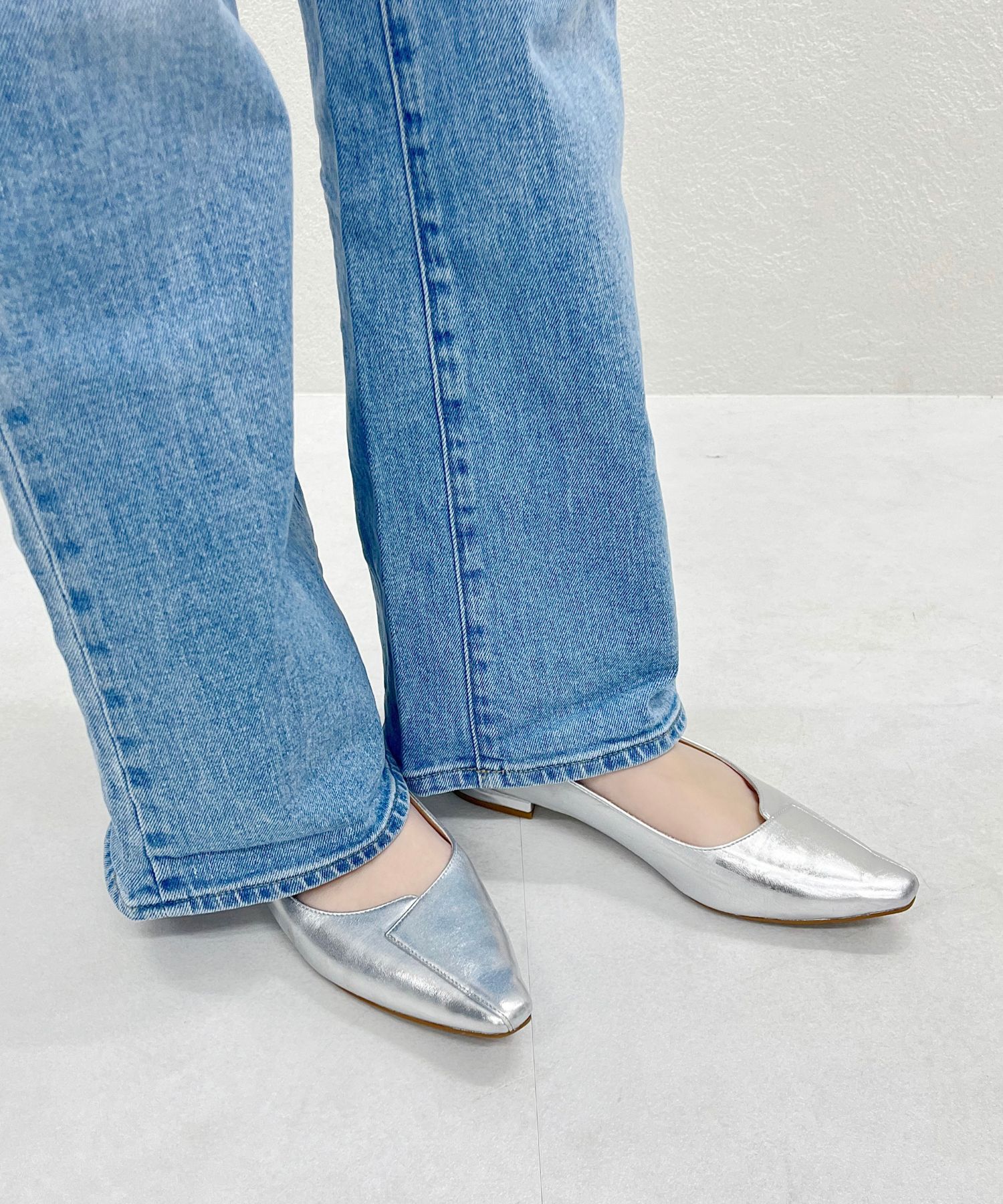 ORiental TRaffic「アシンメトリーデザイン フラット パンプス /55102 通勤靴 すっきりシルエット」|パンプス|