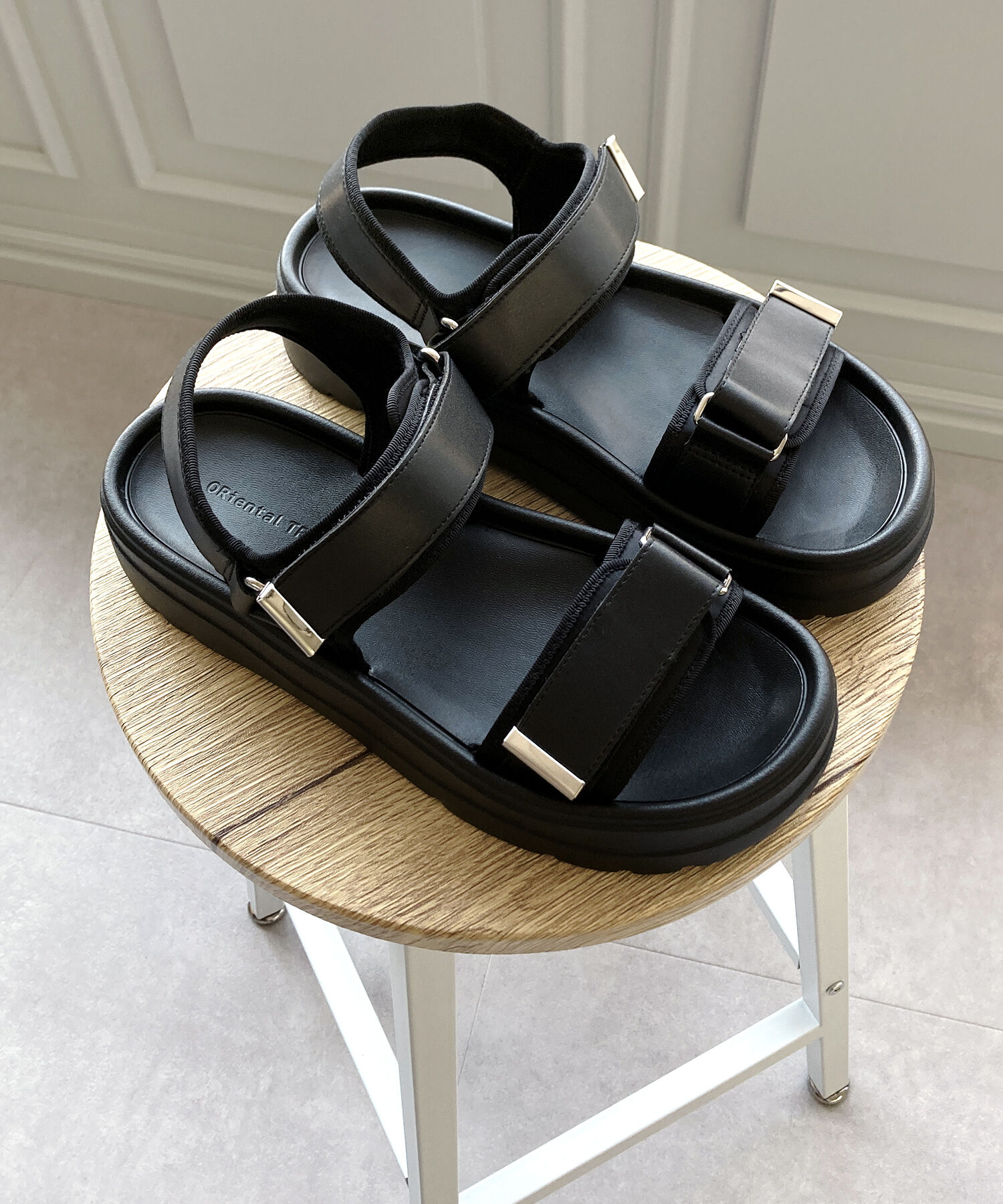 ORiental TRaffic「【Fit meサンダル】メタルパーツ厚底サンダル/51226 サンダル 軽い 人気 トレンド 再入荷」|サンダル|