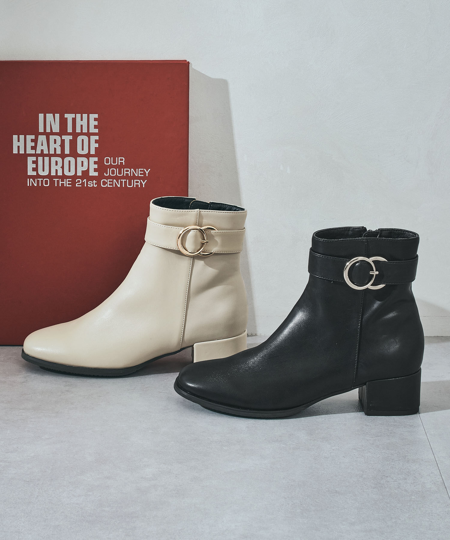 WA Oriental TRaffic「サークルバックル ショートブーツ /52401 ヒール4.5ｃｍ 太ヒール」|ショートブーツ|