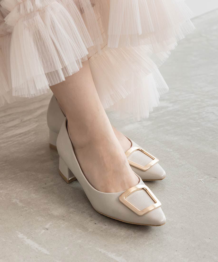  「スクエアゴールドパーツパンプス」|パンプス|