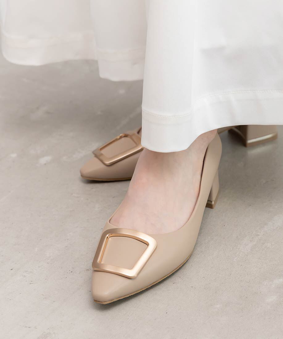  「スクエアゴールドパーツパンプス」|パンプス|