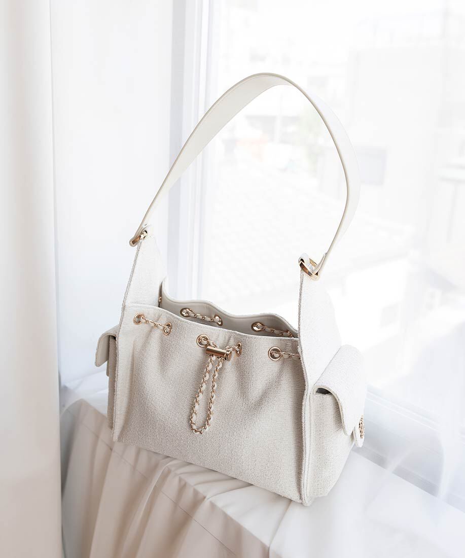  「巾着デザインショルダーバッグ」|ショルダー・メッセンジャー|アイボリー