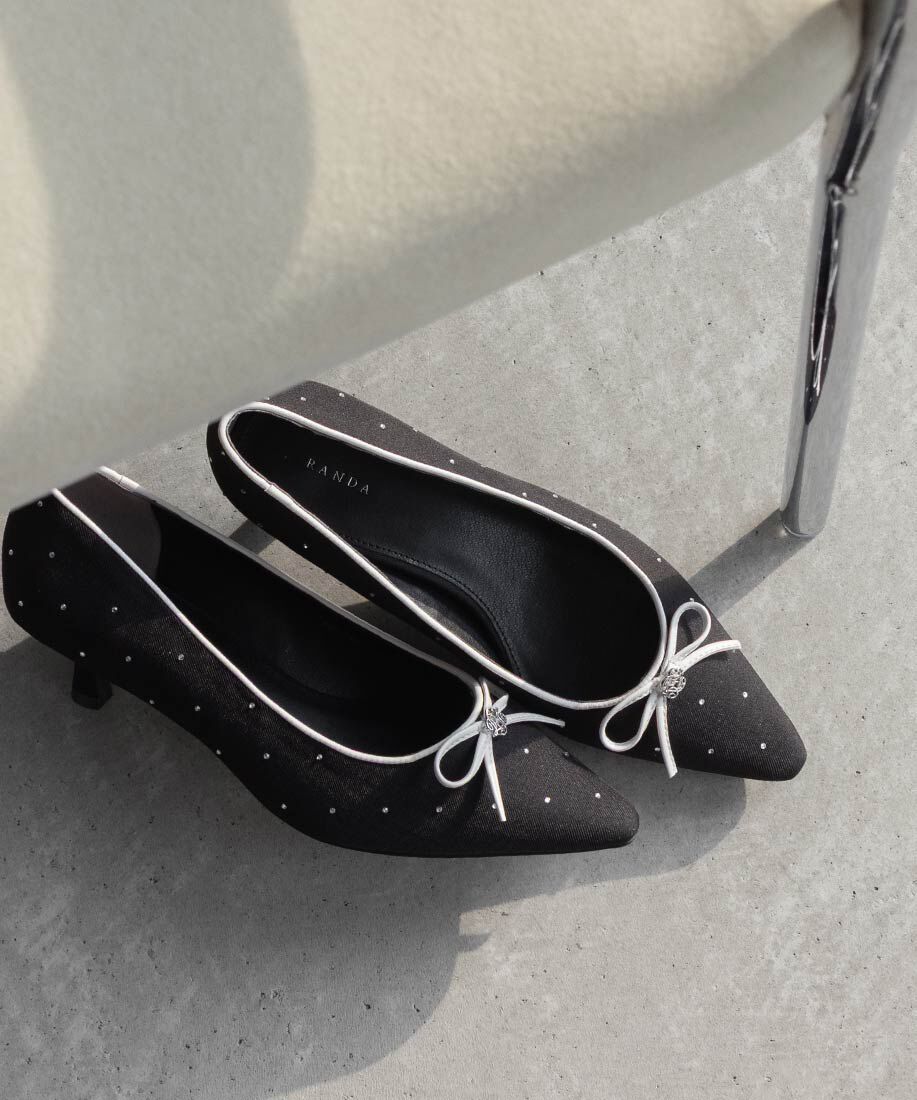  「モノグラムパーツリボンパンプス」|パンプス|