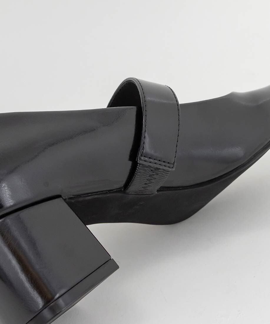  「モノグラムバックルメリージェーンパンプス」|パンプス|