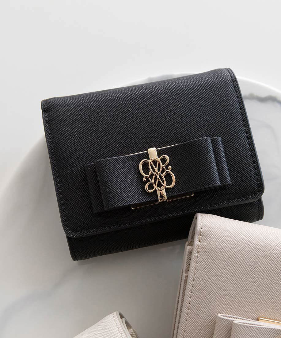  「モノグラムリボン二つ折りウォレット」|財布|ブラック