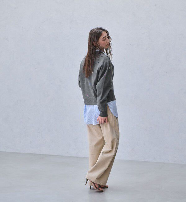 UNITED ARROWS「フラワー エンブロイダリー スキッパーニット」|ニット・セーター|