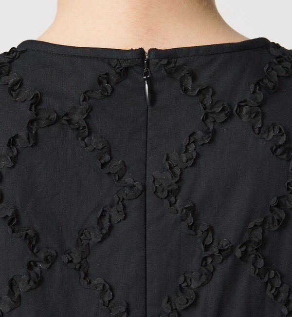 UNITED ARROWS「エンブロイダリー フリル トップス」|シャツ・ブラウス|