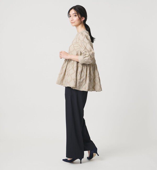 UNITED ARROWS「エンブロイダリー フリル トップス」|シャツ・ブラウス|