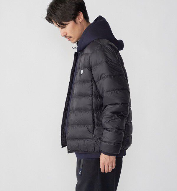 SHIPS「【WEB限定/SHIPS別注】TAION: ロゴワッペン ナイロン クルーネック インナーダウン カーディガン」|ダウン|