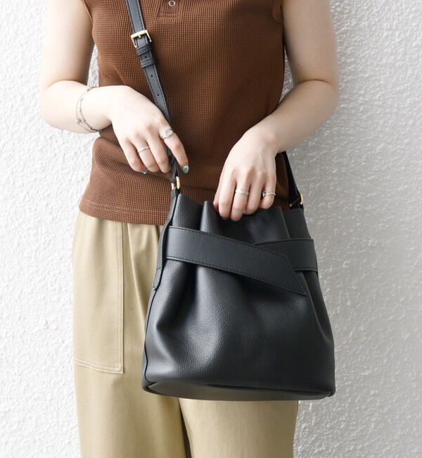 SHIPS any「SHIPS any: ベルト デザイン 巾着 ショルダー バッグ」|ショルダー・メッセンジャー|