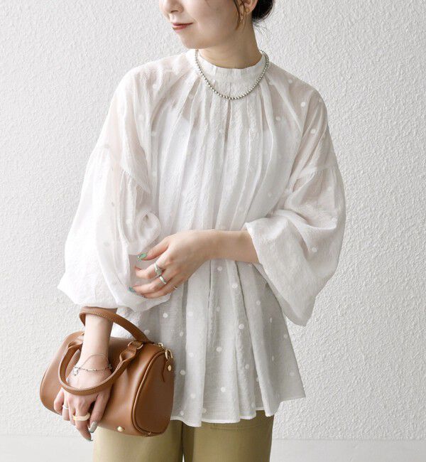 SHIPS any「【WEB限定】SHIPS any:〈手洗い可能〉シアー ドット スタンドカラー パフ ギャザー ブラウス」|シャツ・ブラウス|ホワイト