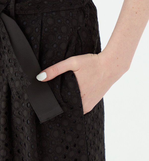 Ballsey「サークルエンブロイダリー タックワイドパンツ」|その他|