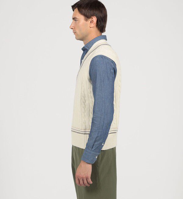 TOMORROWLAND MENS「【別注】RICHMOND KNITWEAR ウールケーブル Vネックベスト」|ニット・セーター|