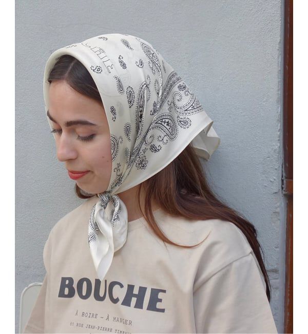 SLOBE IENA「《予約》BOUCHE SLOBE別注 シルクバンダナ」|バンダナ・スカーフ|ナチュラル