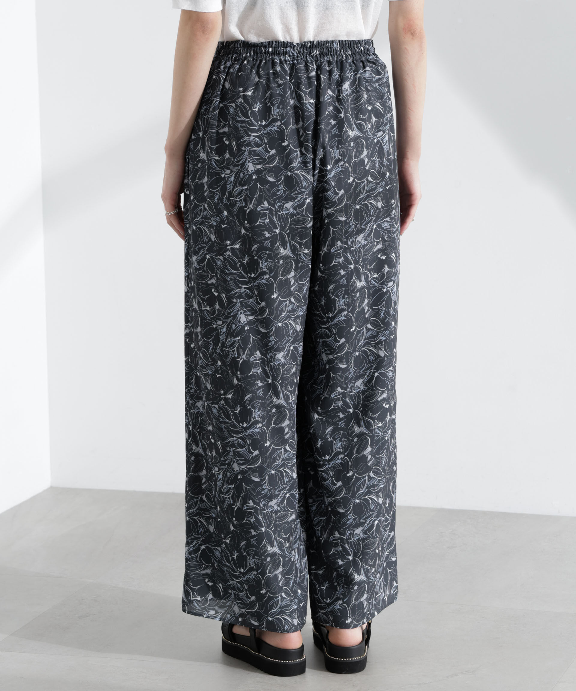  「ロンシャンオールドコレクション フラワーワイドパンツ」|その他|