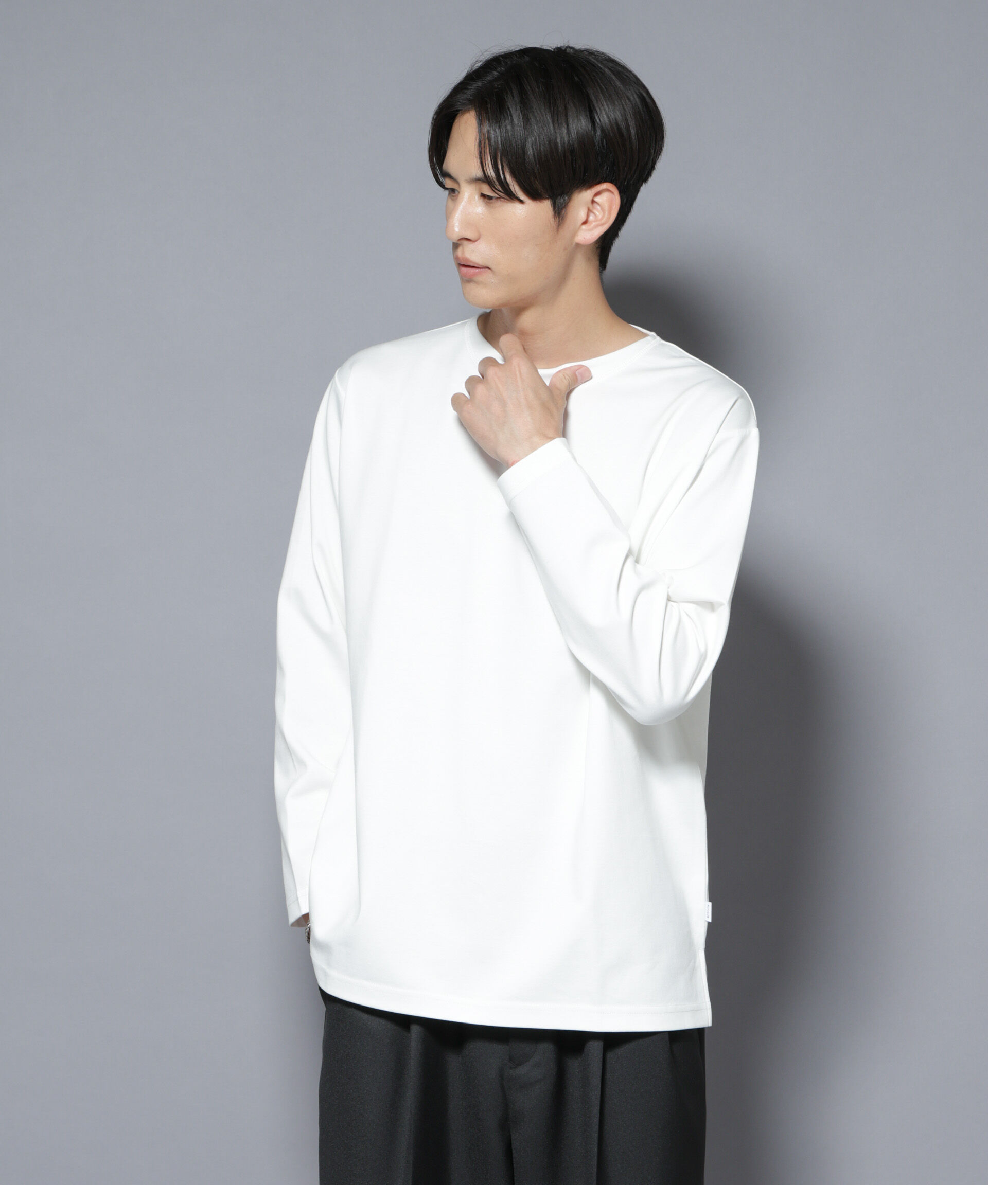 nano･universe「｢NJ/CLUB｣モクロディ ボートネック サイドスリットTシャツ」|Tシャツ・カットソー|