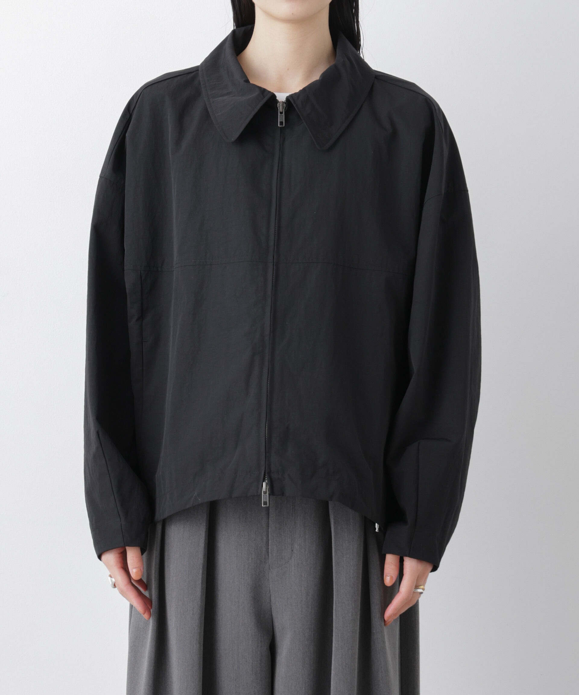 nano･universe「撥水＆花粉ガード コクーンシルエットジップブルゾン」|ブルゾン・スタジャン|