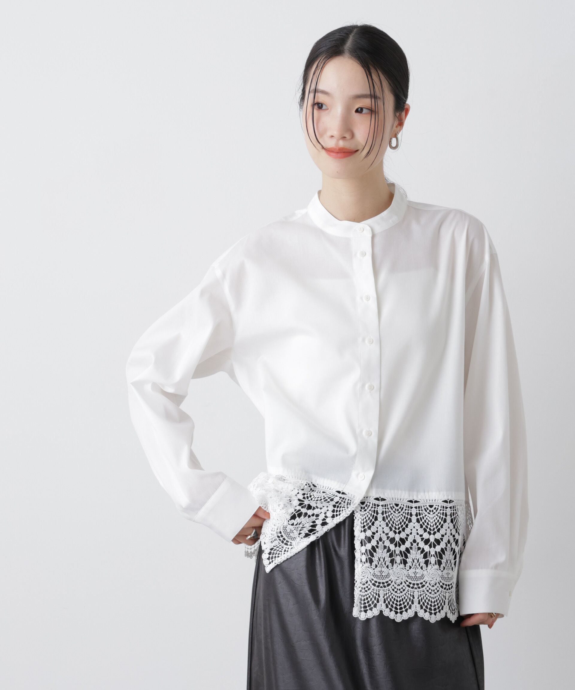 nano･universe「スカラレースコンビスタンドカラーシャツ」|シャツ・ブラウス|