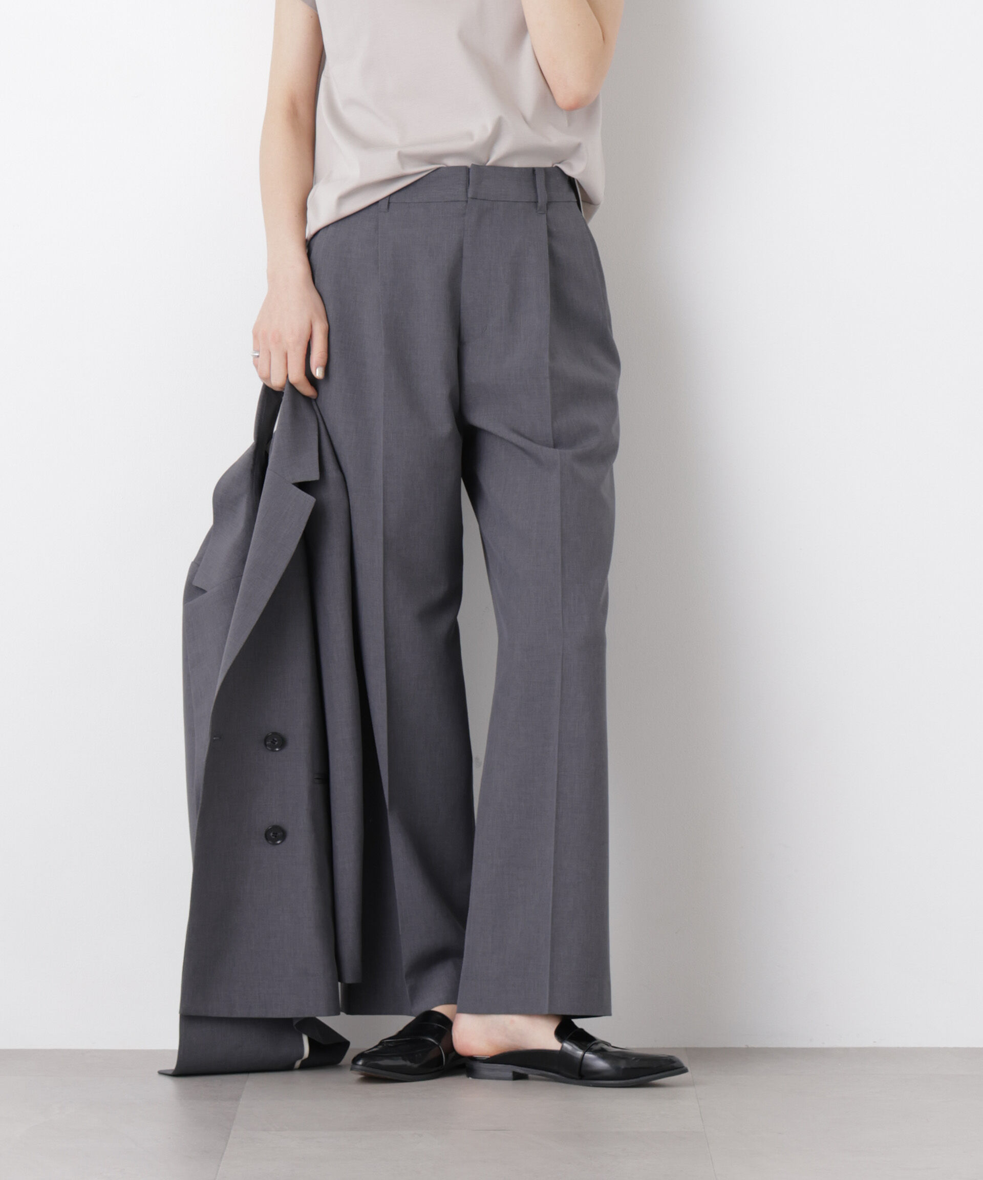 nano･universe「ライトファンクションタックセミワイドパンツ(セットアップ可)」|チノ|