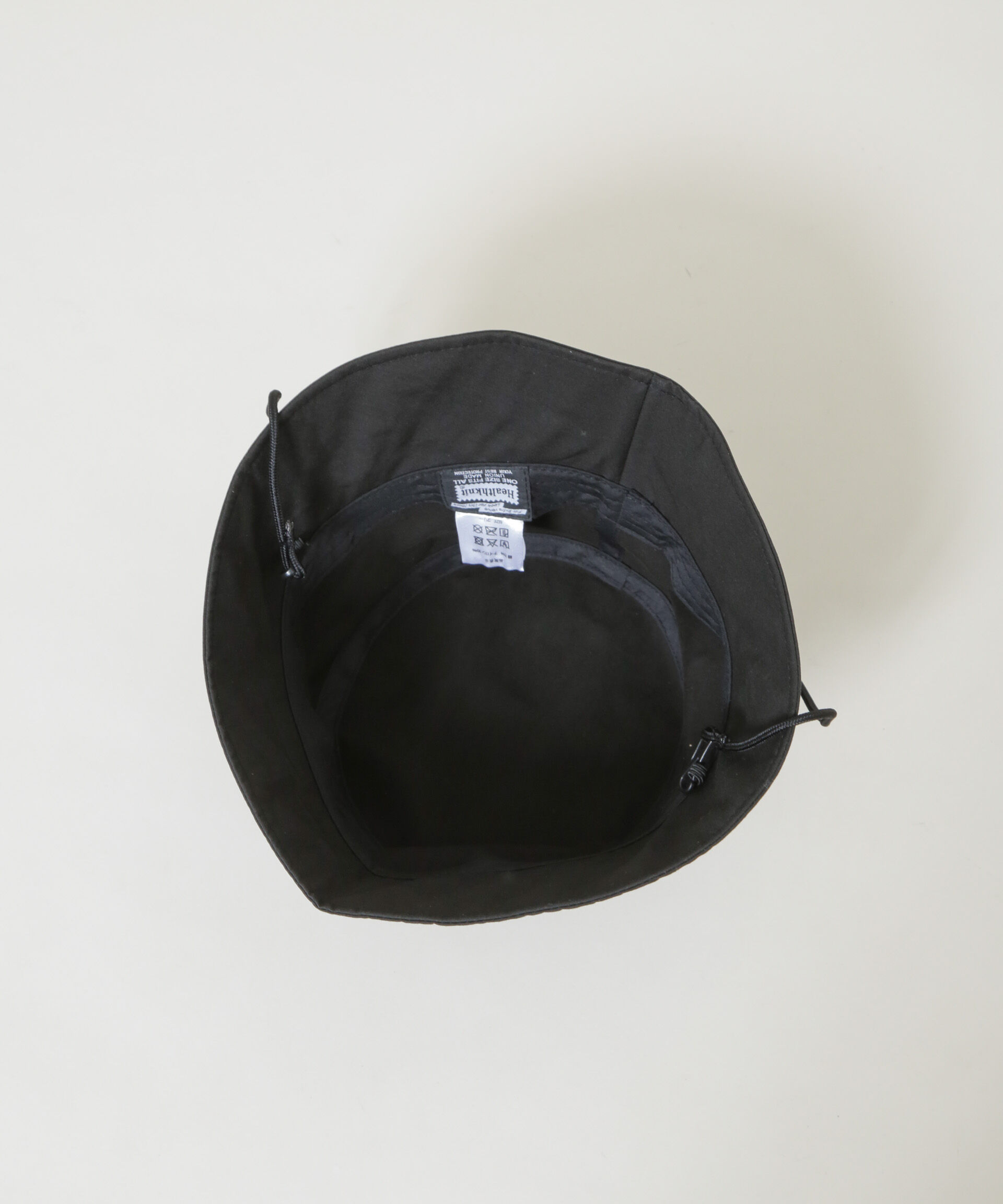 nano･universe「Healthknit/別注ドローコード付ワンポイント刺繍HAT」|キャップ・キャスケット|