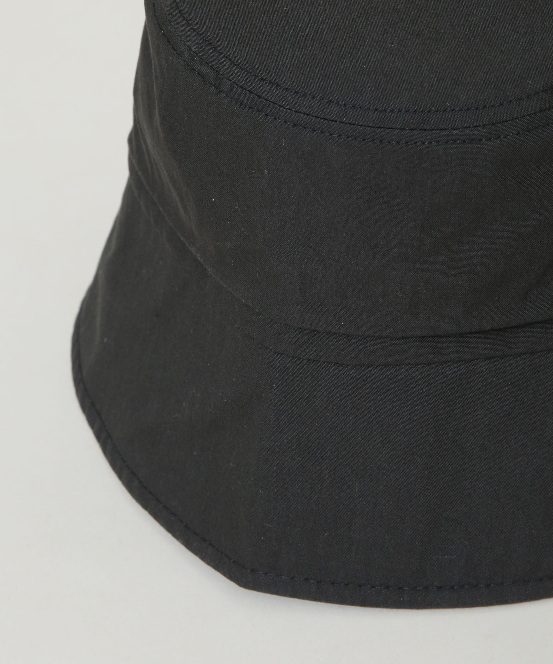 nano･universe「Healthknit/別注ドローコード付ワンポイント刺繍HAT」|キャップ・キャスケット|