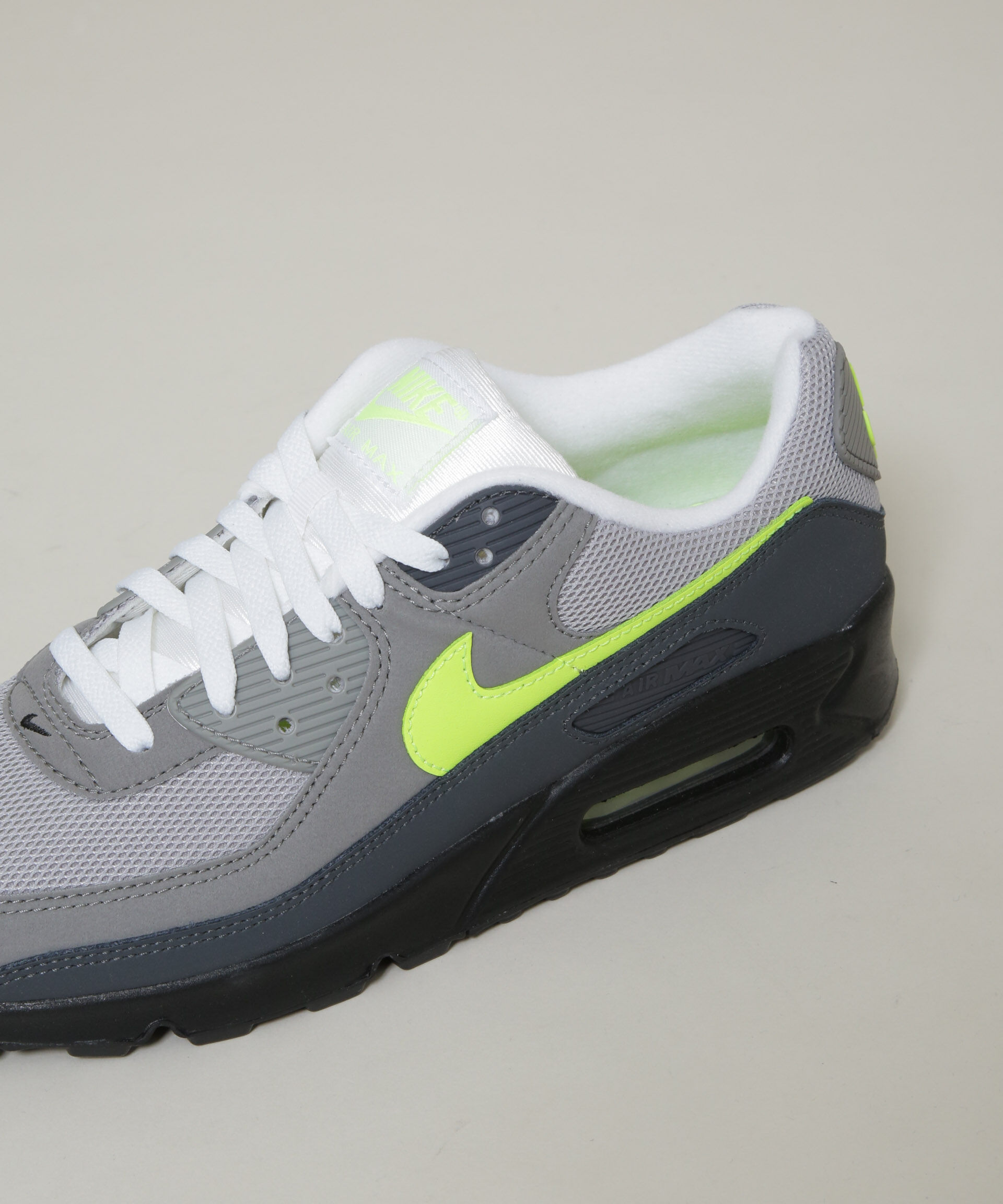 nano･universe「NIKE/ナイキ エア マックス 90」|スニーカー|