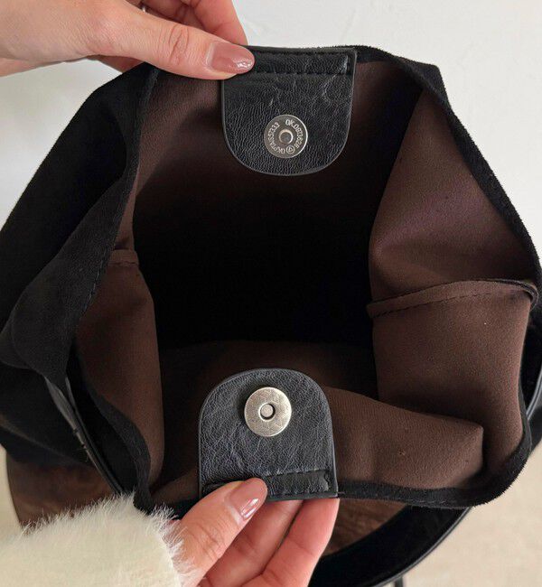 fredy emue「フェイクスエードトライアングルバッグ」|トートバッグ|