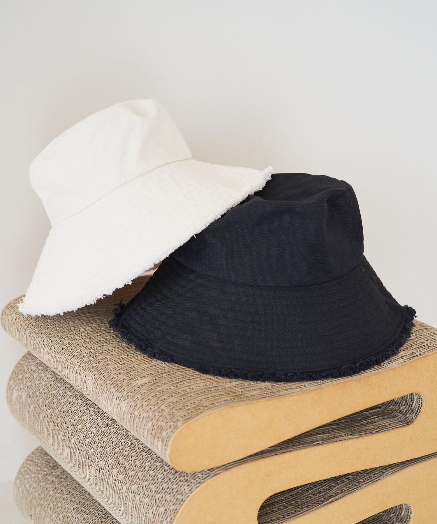 VIS「【抗菌防臭】キャンバスフリンジつば広ハット【ワイヤー入り】」|ハット|ブラック(01)