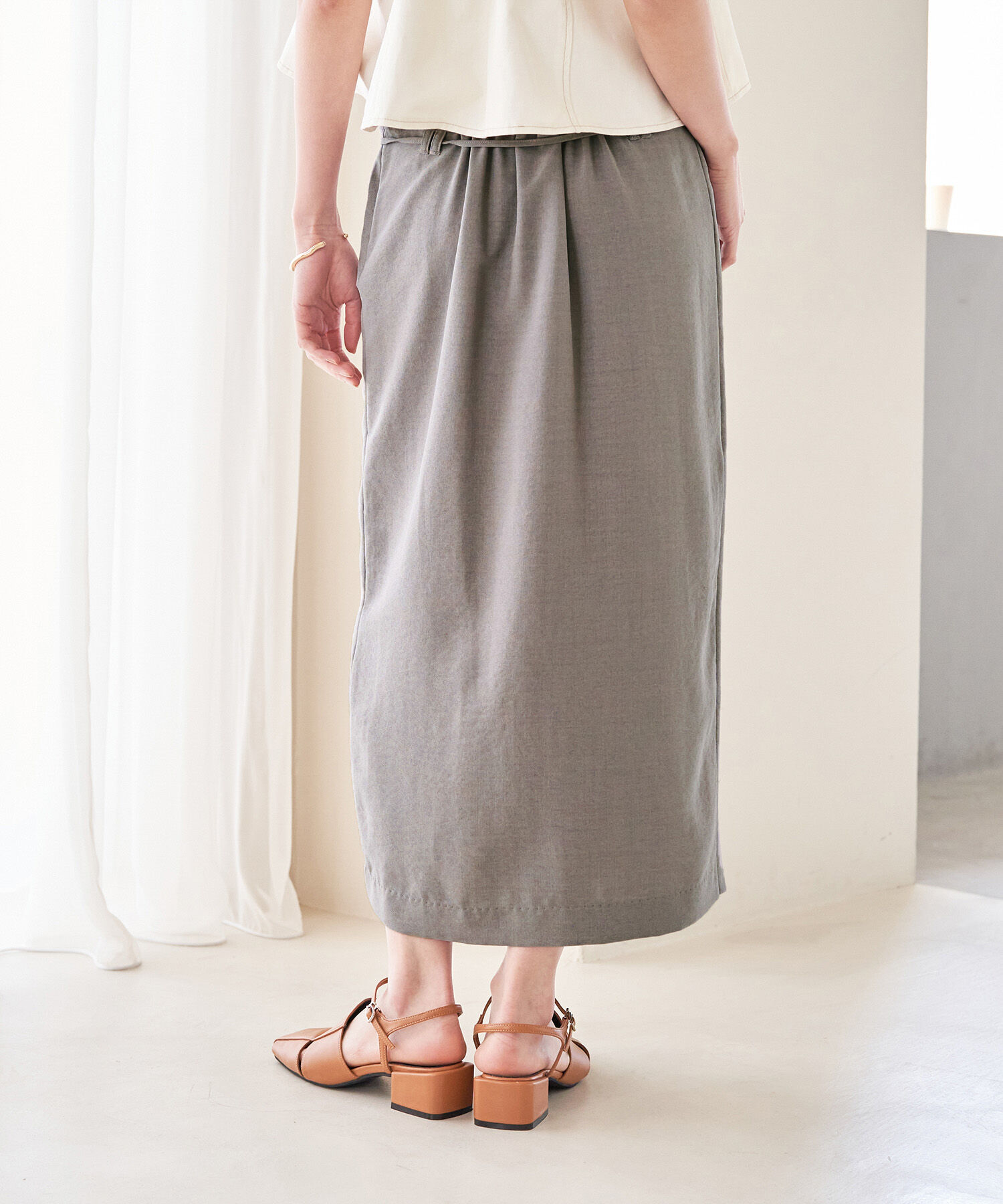 VIS「【接触冷感・洗える】美easyリネンライクベルト付き Iラインスカート」|スカート|
