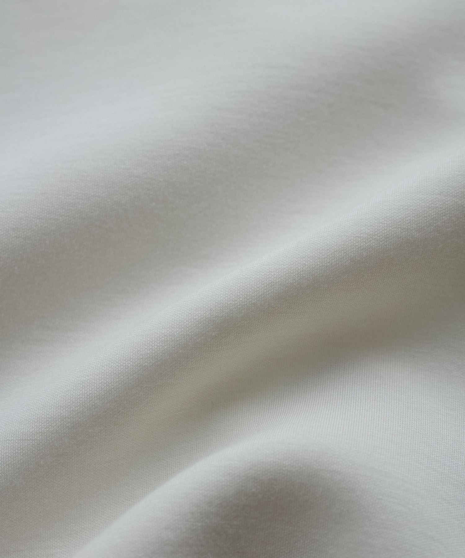 VIS「もちっとふわふわスフレタッチニュアンスＶネックプルオーバー【洗える】」|その他|