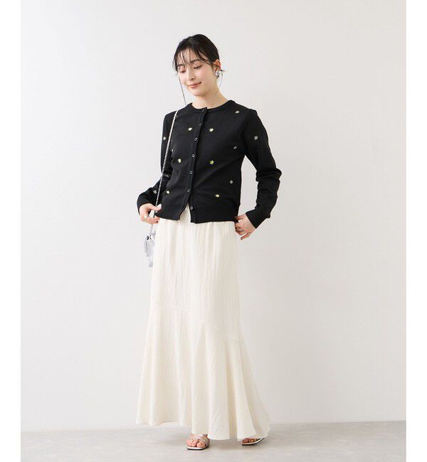 VIS「【WEB限定】フルーツ刺しゅうクルーネックカーディガン」|カーディガン|