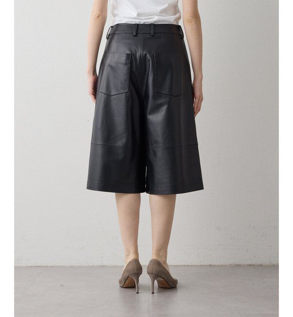  「レザーハーフパンツ」|チノ|