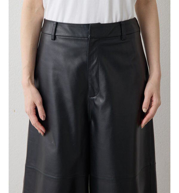  「レザーハーフパンツ」|チノ|