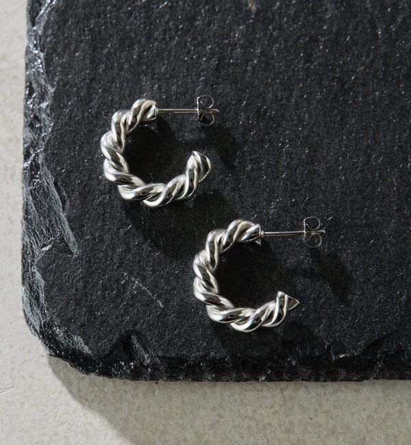  「【Sivelle./シヴェル】ステンレスツイストフープピアス」|リング|シルバー