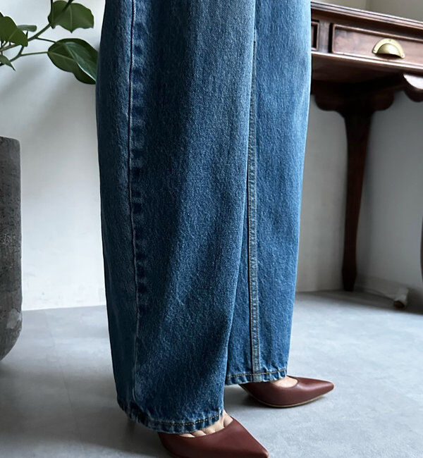  「【ベストセラーアイテム】カーブデニム」|デニム|