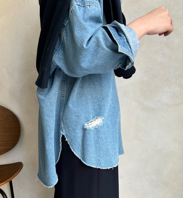  「【新色追加】ダメージデニムシャツ」|シャツ・ブラウス|
