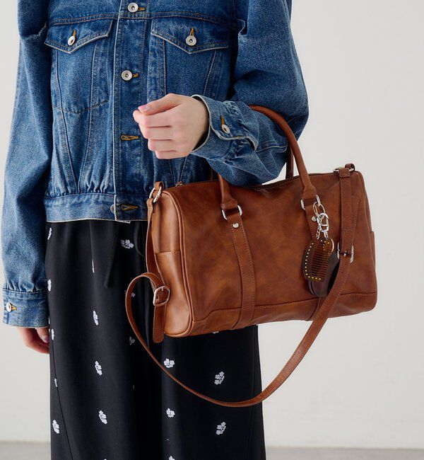  「【500mlペットボトル収納可】スタッズボストンバッグ」|ボストンバッグ|