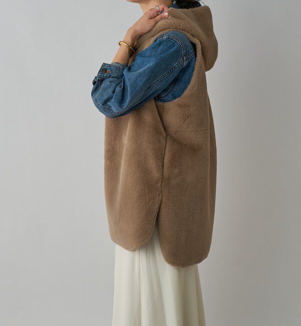  「【シーズンムード高まる】エコファーフードジレ」|ベスト・ジレ|